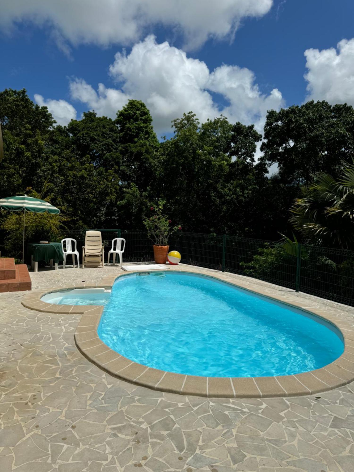 Villa La Bastida : Avec Piscine Le Moule